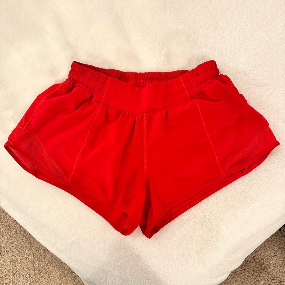 Hotty hot lululemon shorts 2.5” sz 6